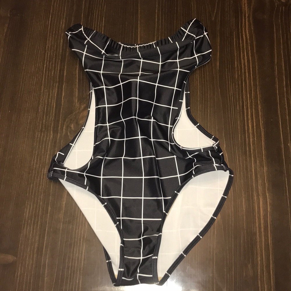 American Apparel, One piece swimsuit